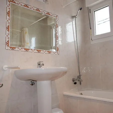 Hotel Vida Ostra Marina 2*